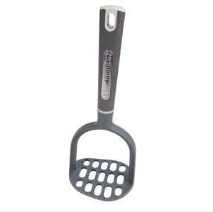 Calphalon Pototao Masher, Size 12 inches